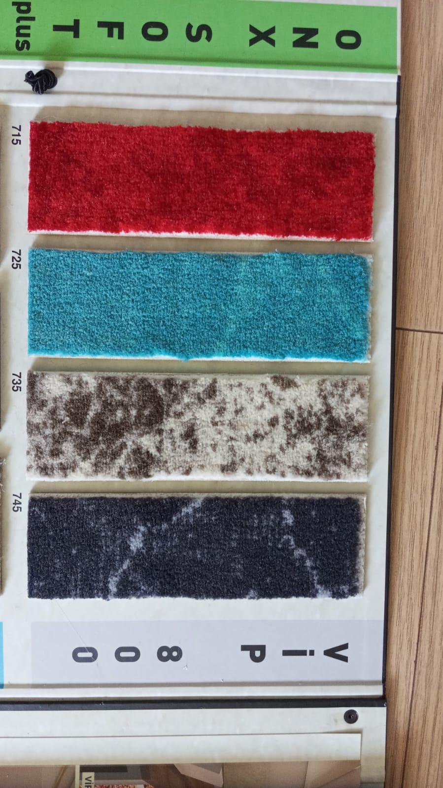 Halıfleks profesyonel döşeme uygulaması, hızlı ve kaliteli montaj.